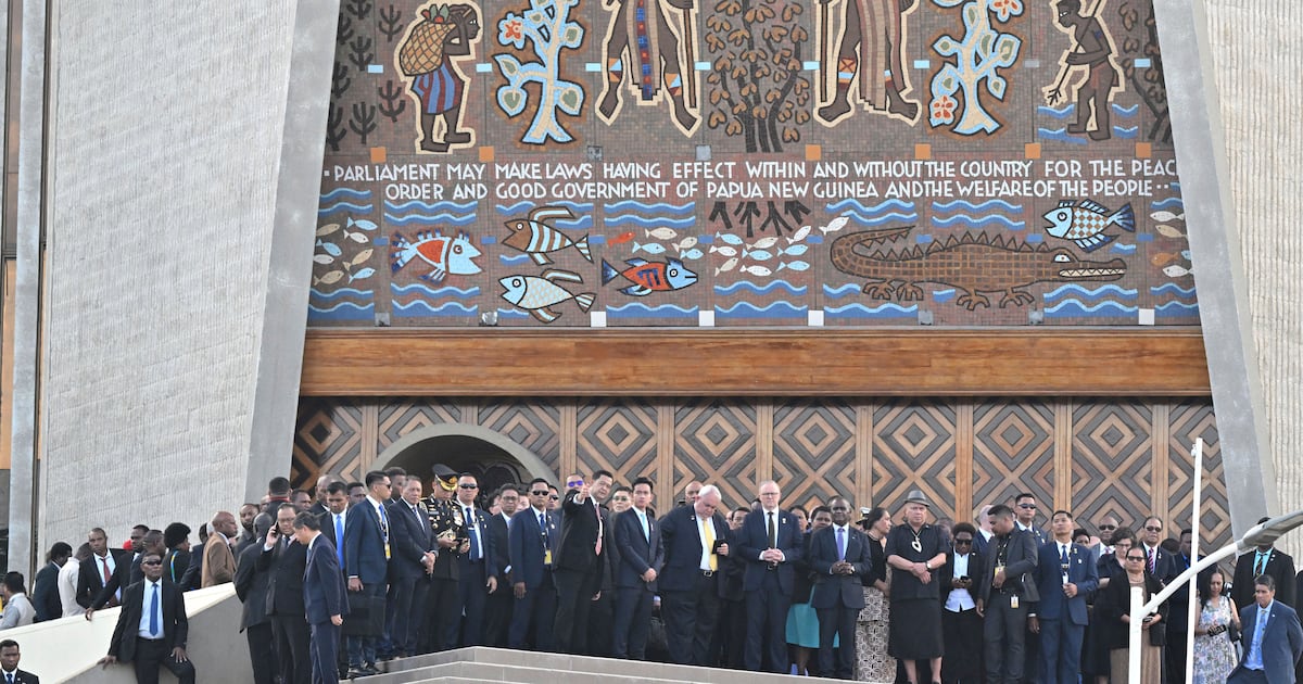 Australia gifts Papua New Guinea a Parliament House extension for its 50th independence...