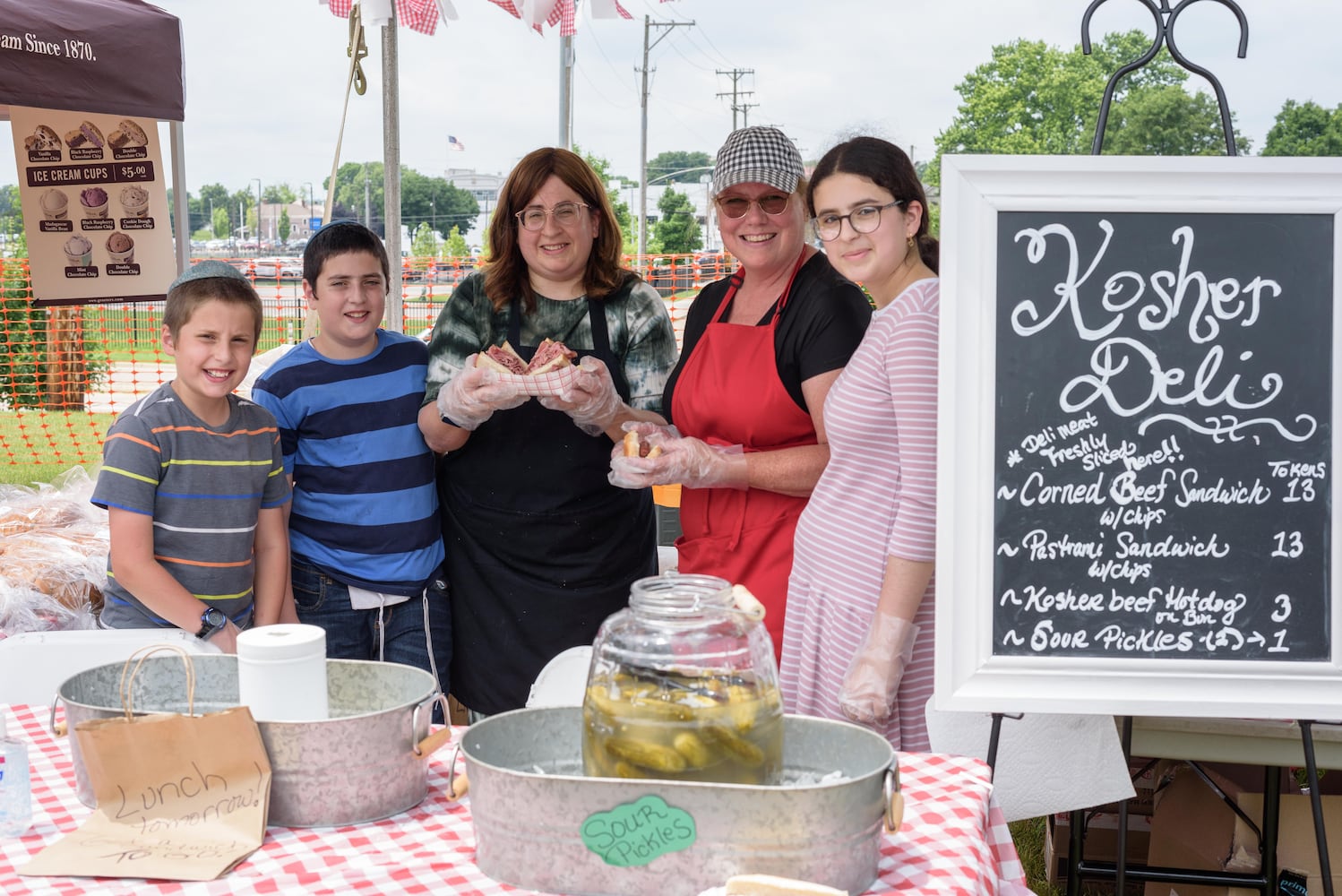 PHOTOS: Did we spot you at the Jewish Cultural Festival at Temple Israel?