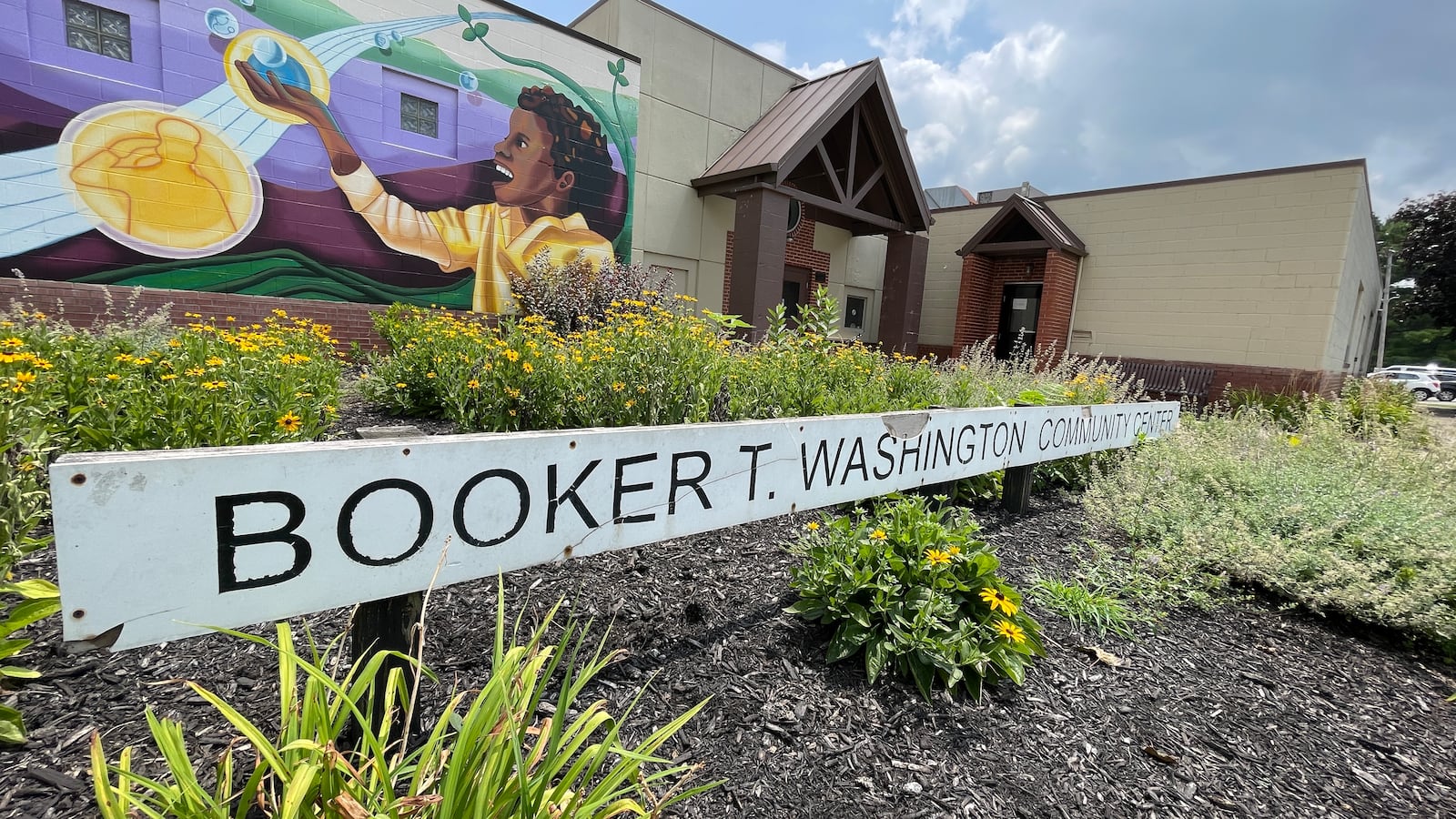 Booker T. Washington Community Center on South Front Street is the host site for the inaugural Heritage Walk in the Riverview neighborhood presented by 17Strong. The Booker T. Washington Community Center is one of the notable landmarks within the neighborhood, also known as the 2nd Ward. MICHAEL D. PITMAN/FILE