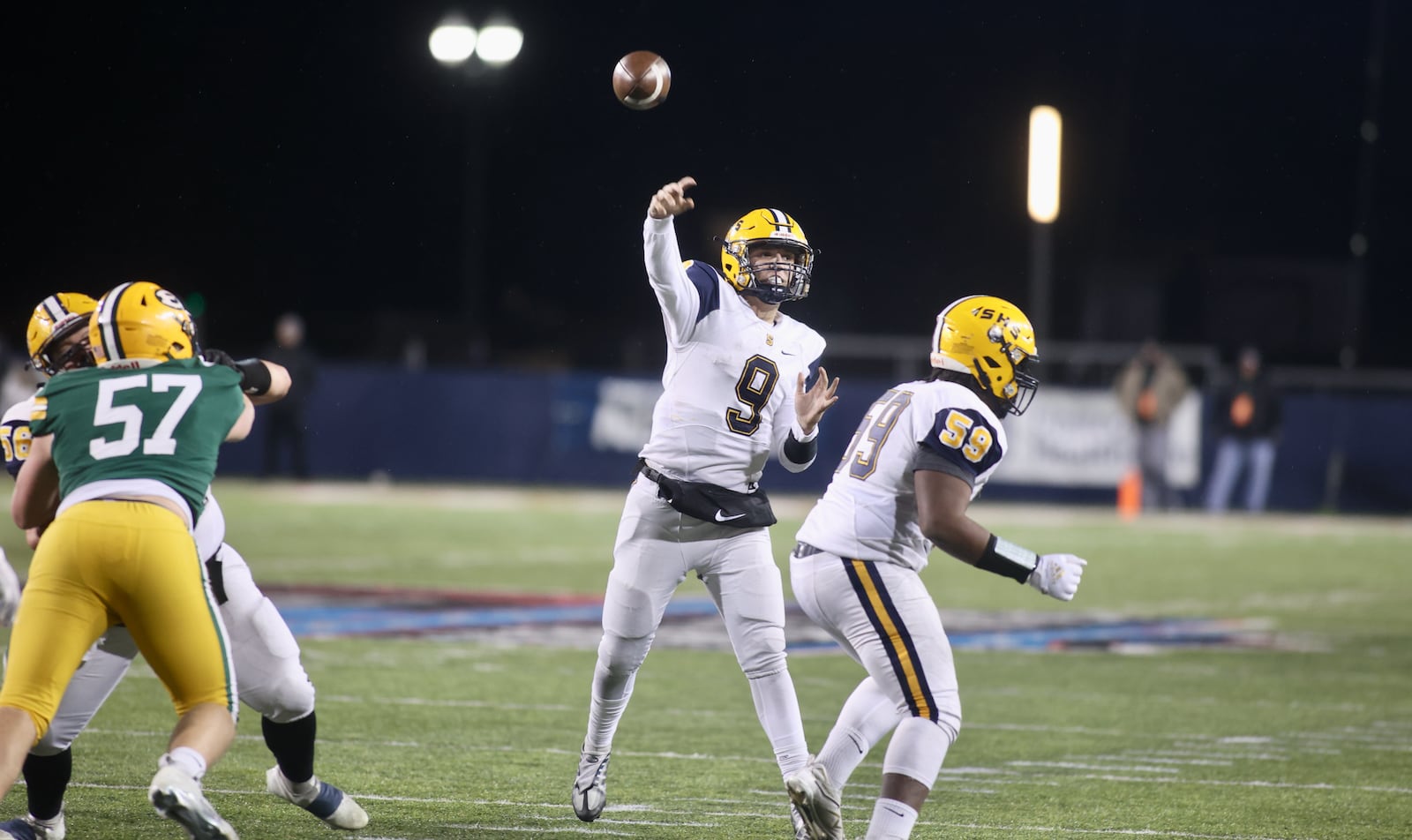 Springfield's Bryce Schondelmyer passes against Lakewood St. Edward in the Division I state championship game on Friday, Dec. 2, 2022, at Tom Benson Hall of Fame Stadium in Canton. David Jablonski/Staff