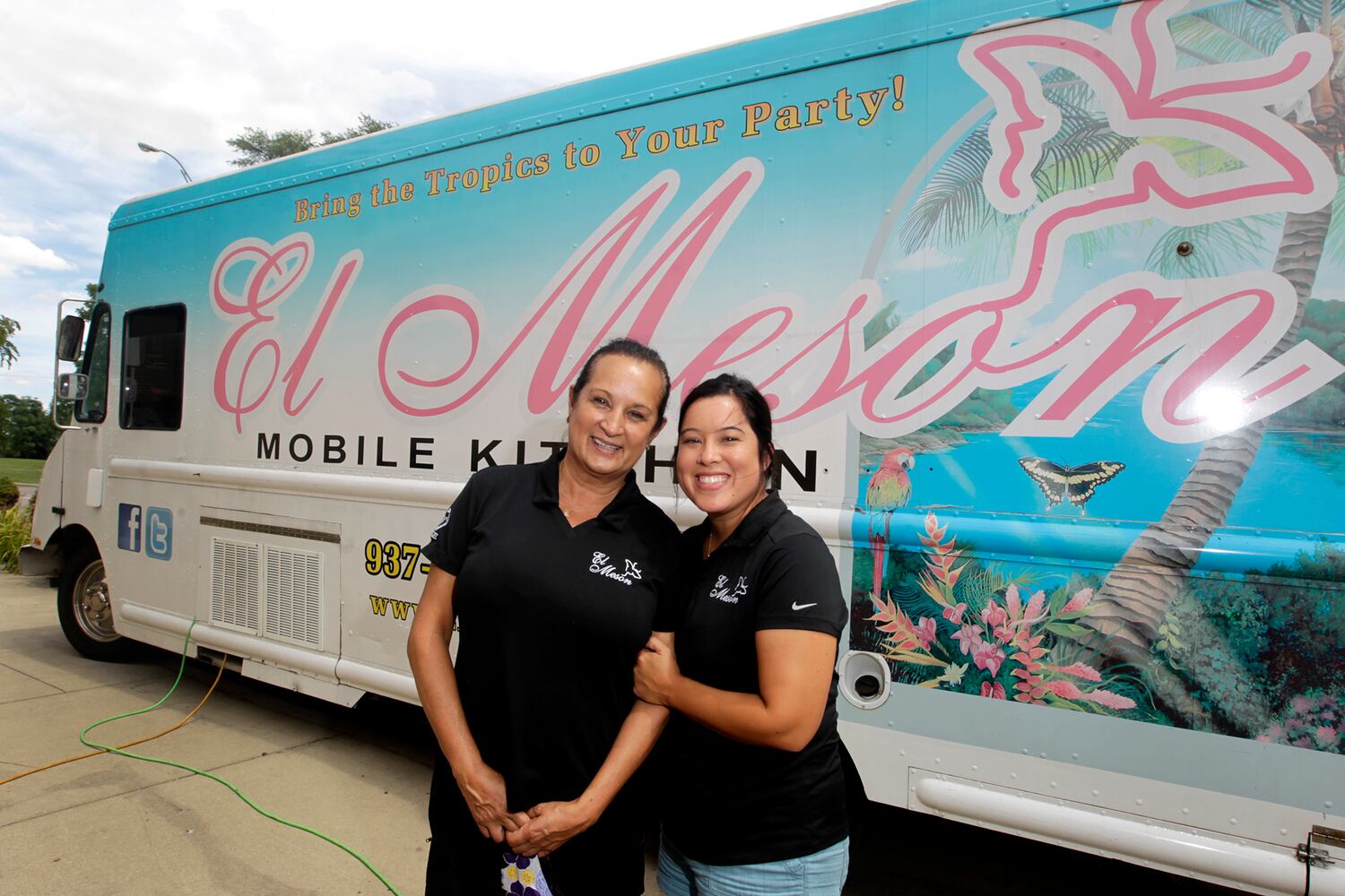 PHOTOS: El Meson delivers their signature dishes – and margaritas– on wheels