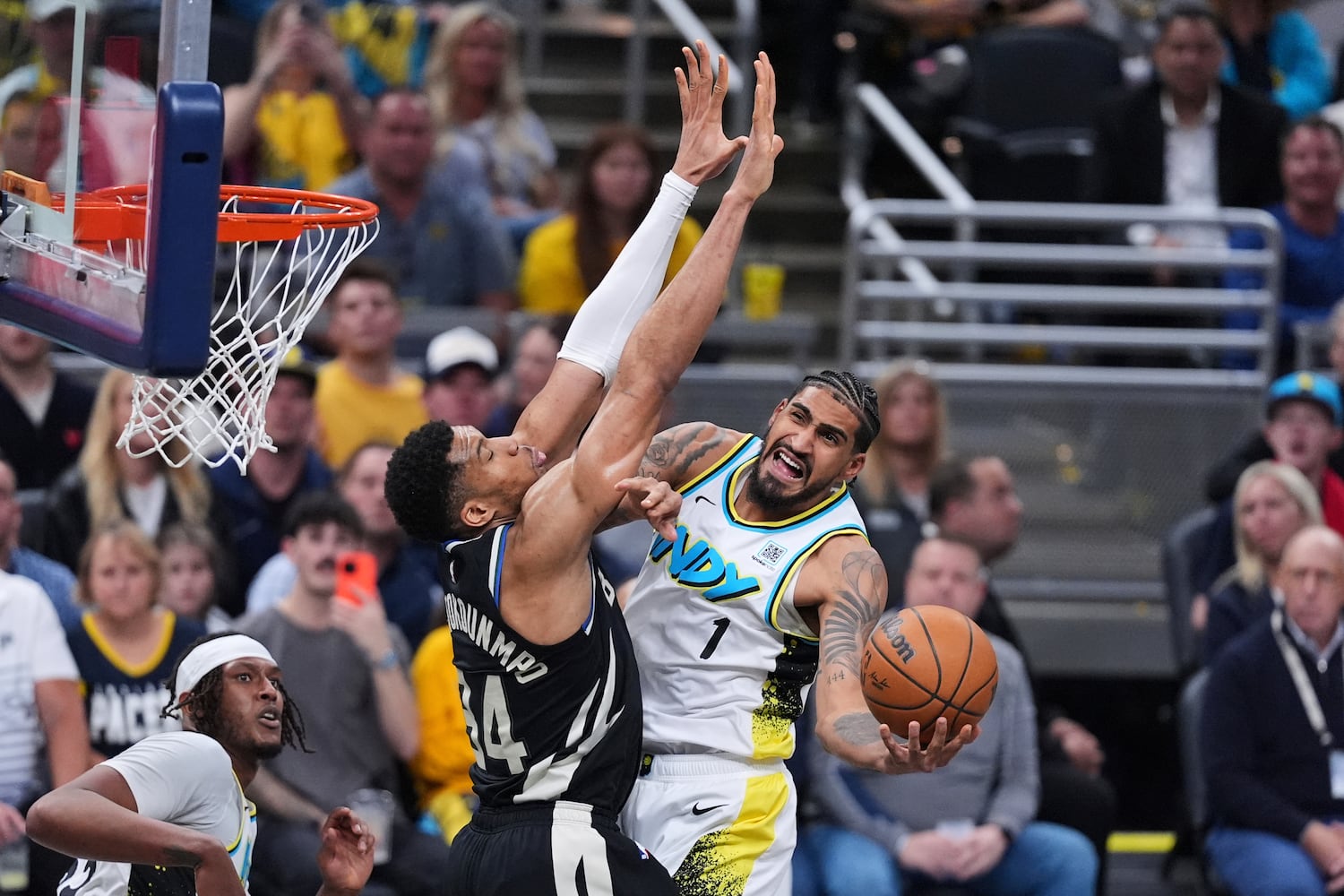 Bucks Pacers Basketball