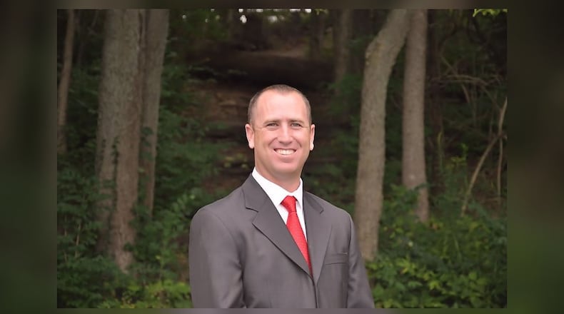 Jonathan McEldowney has resigned his seat on Carlisle Village Council. Last month, the Fairfield Board of Education approved his hiring as an assistant principal at East Elementary School, according to a spokeswoman with the Butler County school district.