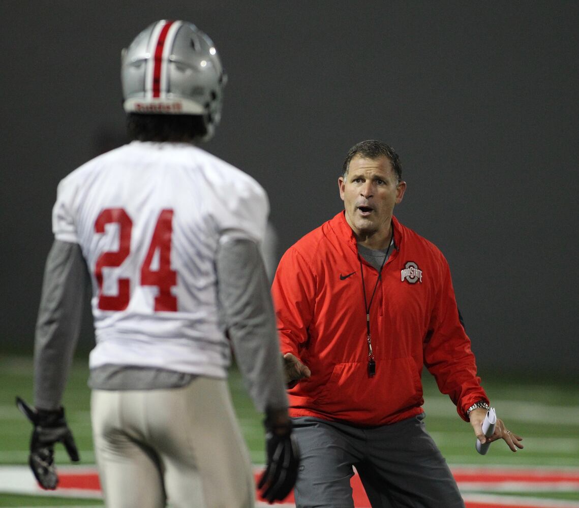 Ohio State Buckeyes begin spring practice