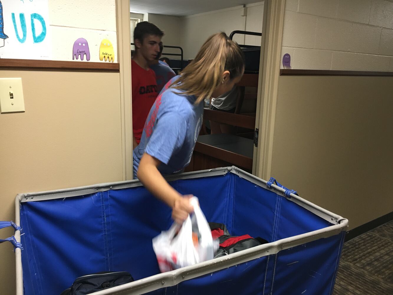 PHOTOS: More than 2K freshmen arrive at UD