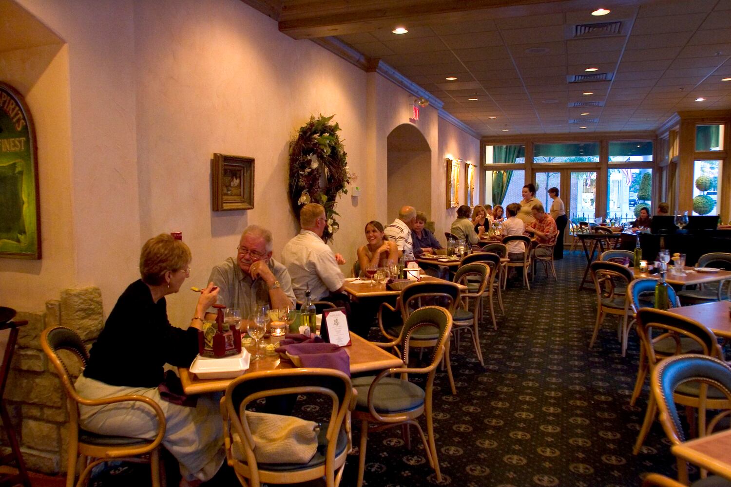 PHOTOS: The historic Inn at Versailles through the years