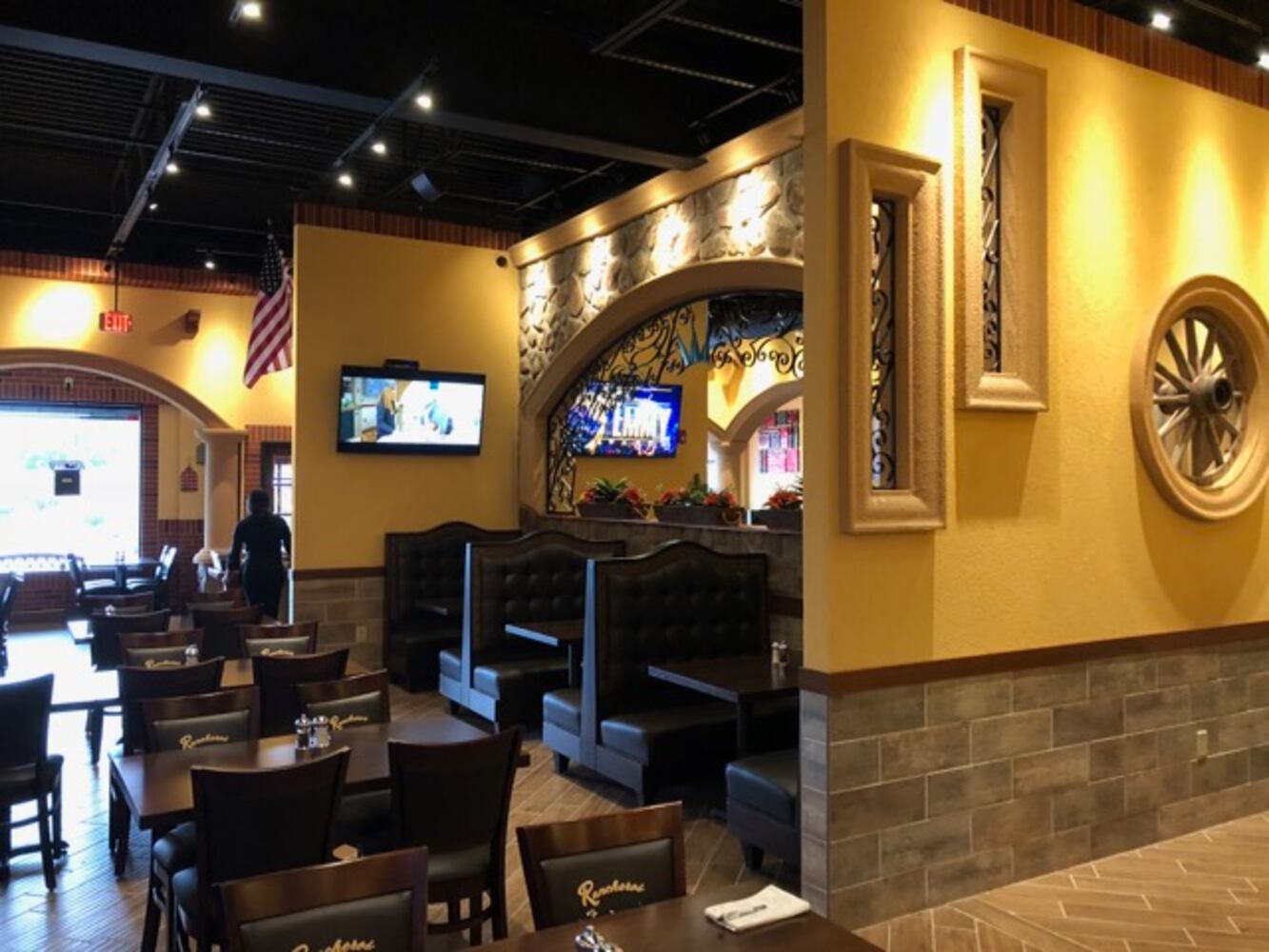 INSIDE LOOK: New Mexican restaurant that is the first of its kind now open in Centerville