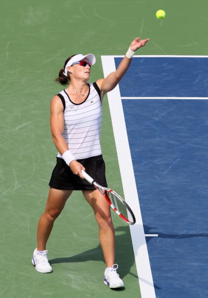 Women's #3 Seed - Samantha Stosur