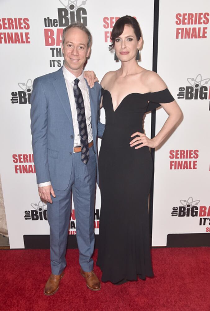Photos: The Big Bang Theory Cast holds series finale party