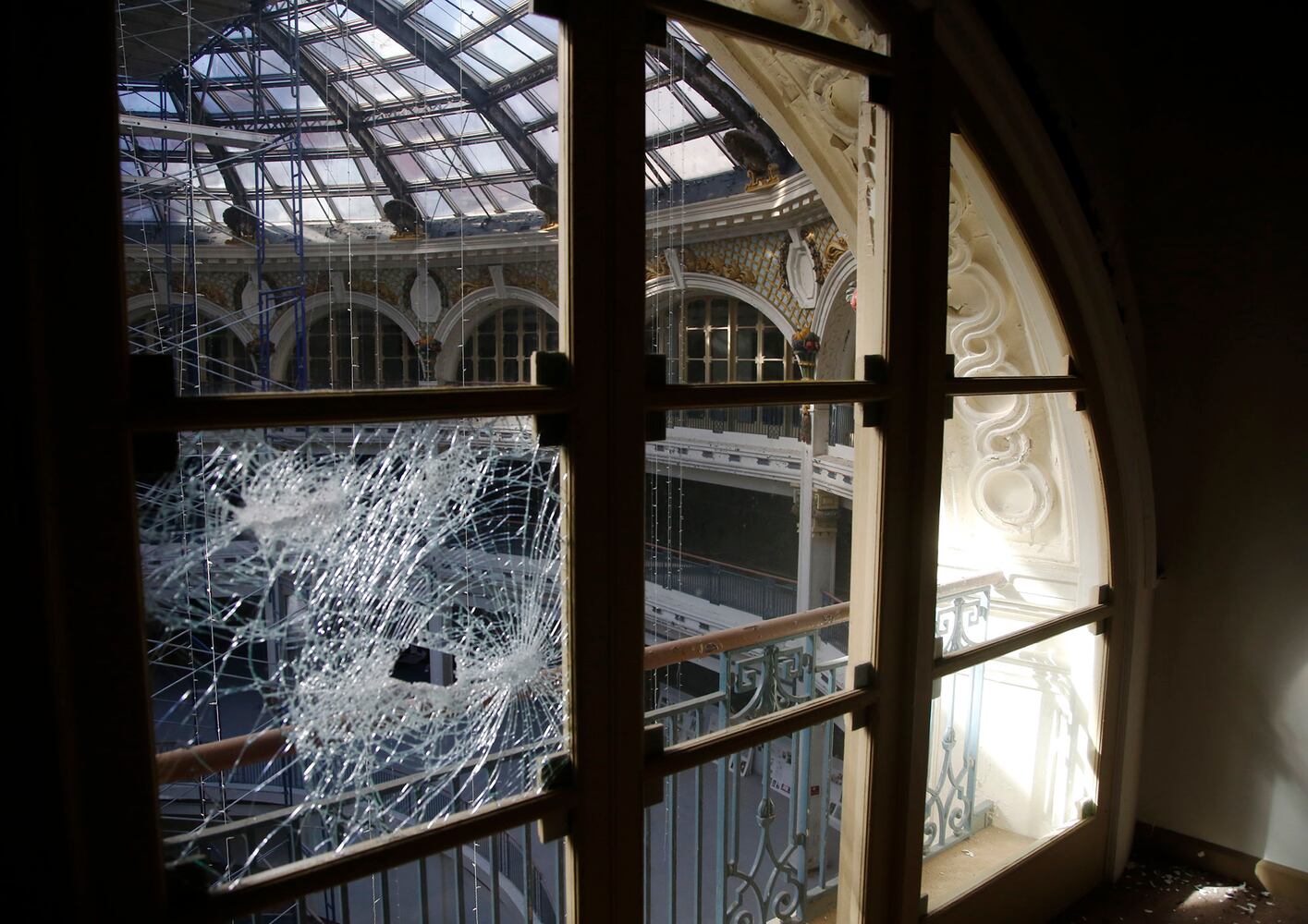 Amazing interior views of styles that make the Dayton Arcade attractive