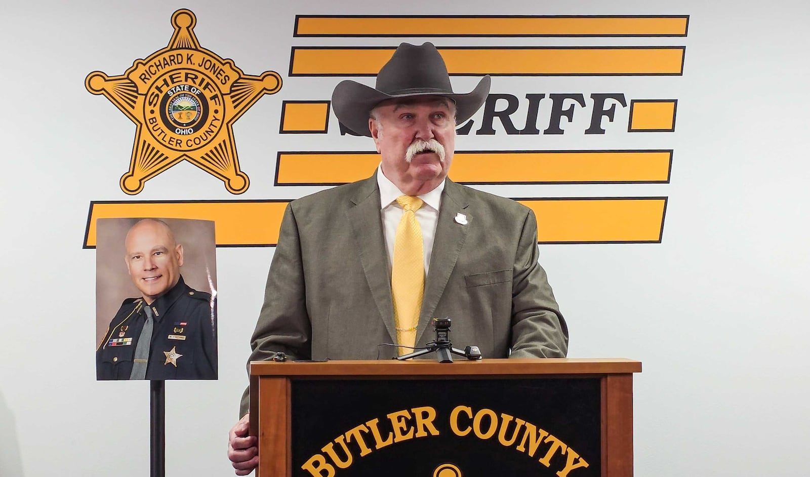 A Butler County Sheriff’s deputy was stabbed Thursday in the back while responding to a fire call, Sheriff Richard Jones said. Nick Graham / STAFF