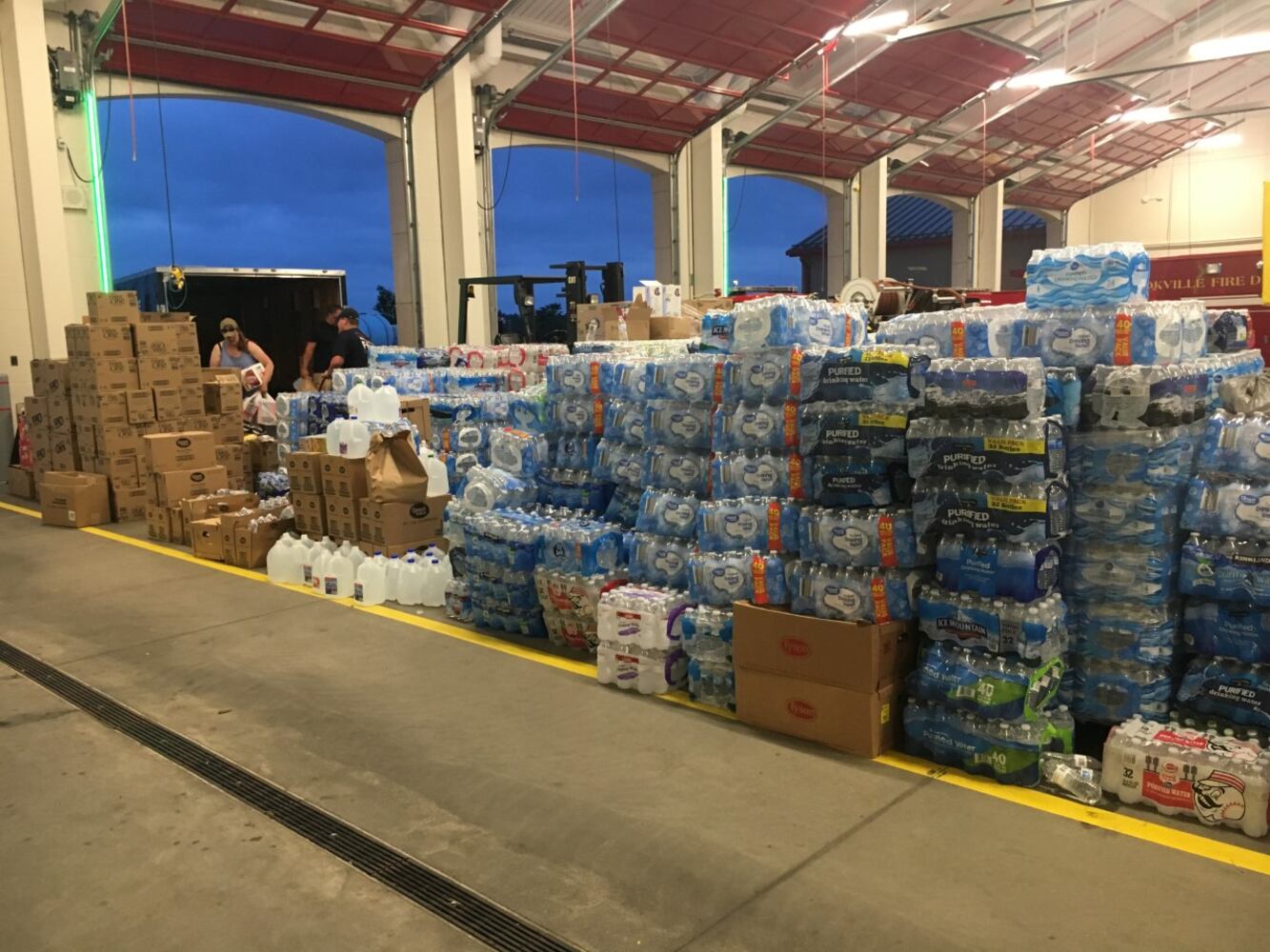 PHOTOS: People helping people after devastating tornadoes strike Miami Valley