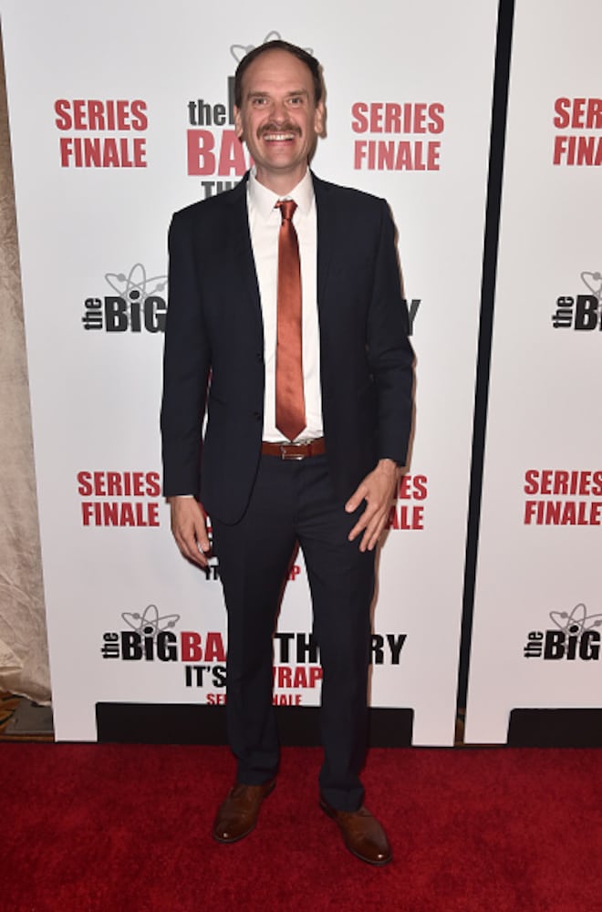 Photos: The Big Bang Theory Cast holds series finale party