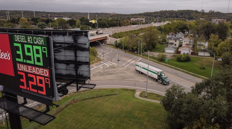 Area gas price have hit a 7-year high and experts say likely to continue. JIM NOELKER/STAFF