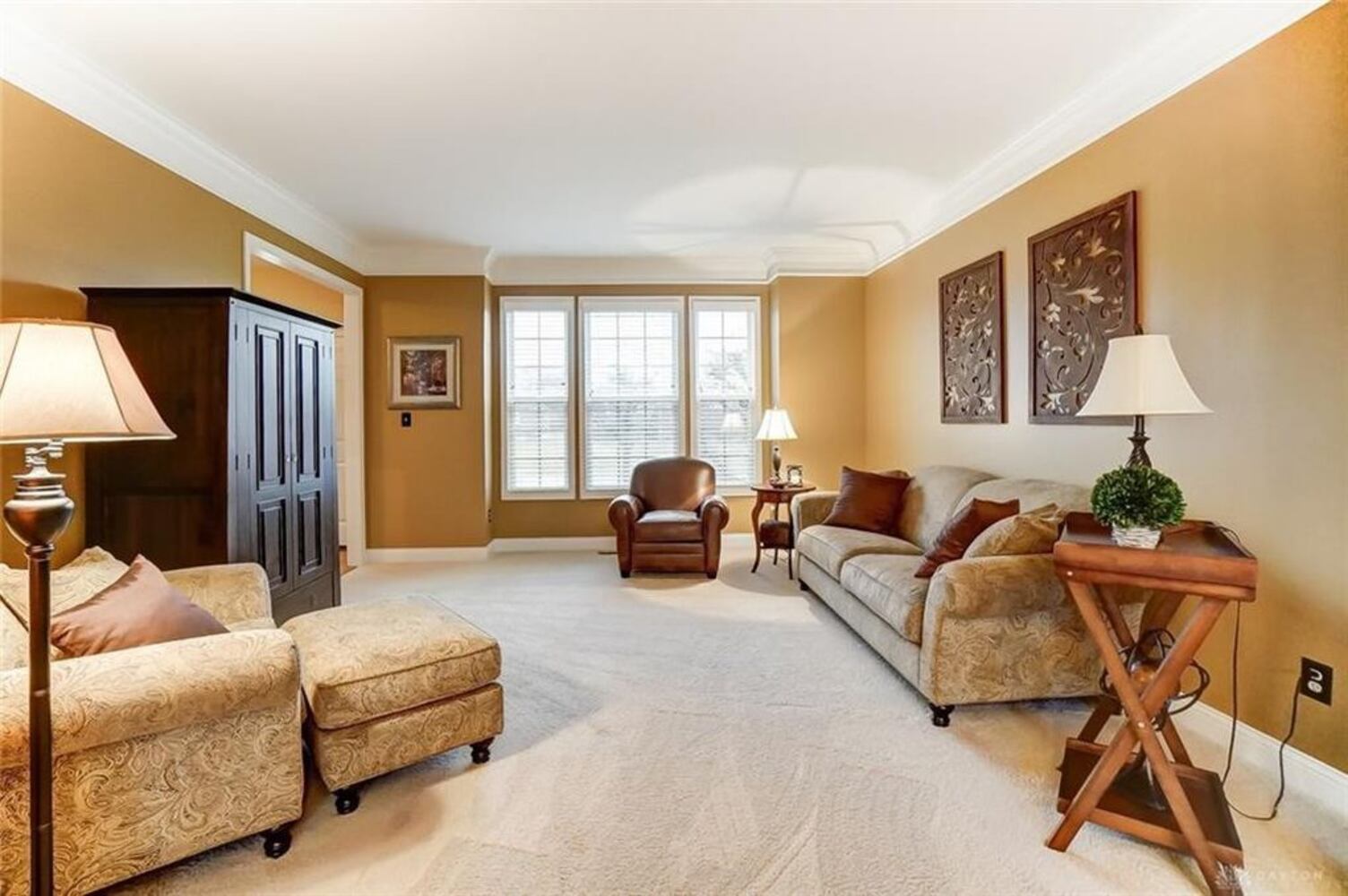 PHOTOS: Centerville luxury home listed on market