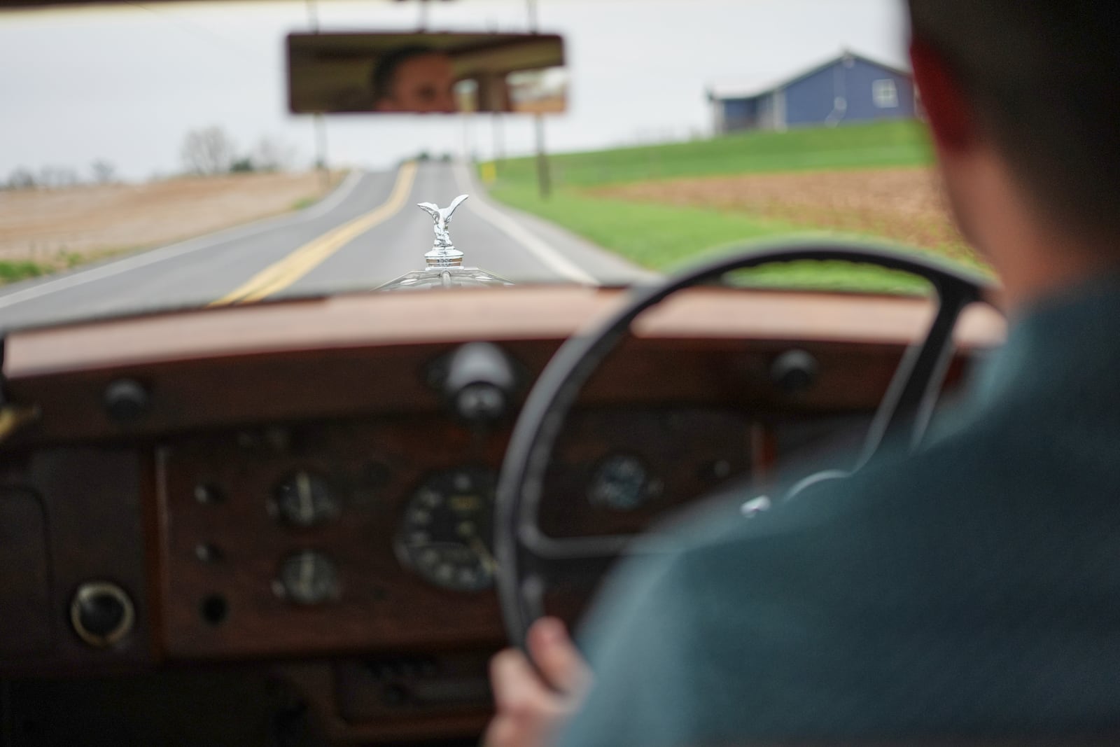 Mike Fowler drives a 1946 Rolls-Royce Silver Wraith from the The Rolls-Royce Foundation's collection in Mechanicsburg, Pa., Saturday, April 5, 2025. (AP Photo/Matt Rourke)
