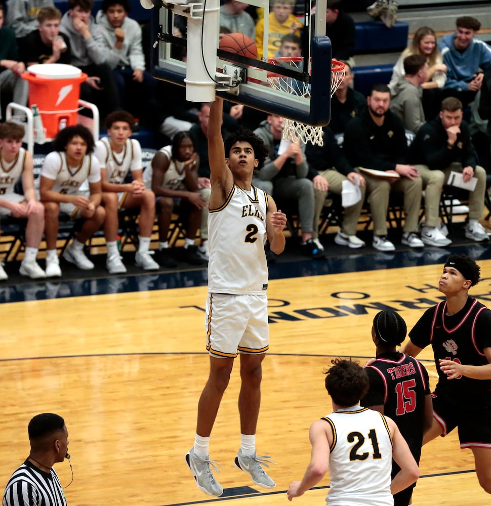 Centerville basketball FTTH