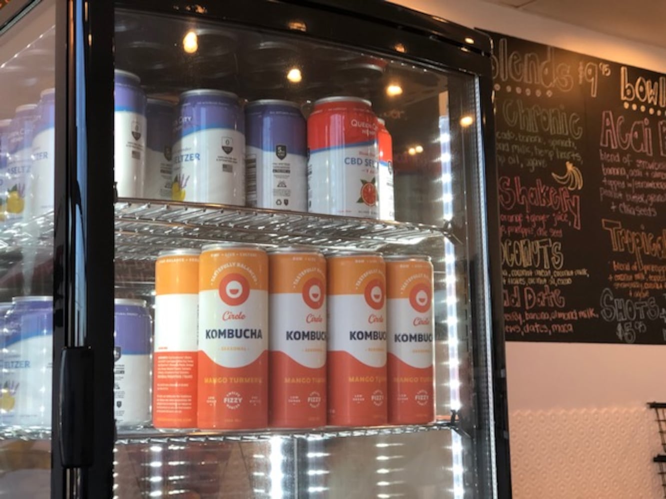 Husband-and-wife team opens new juice bar in Centerville