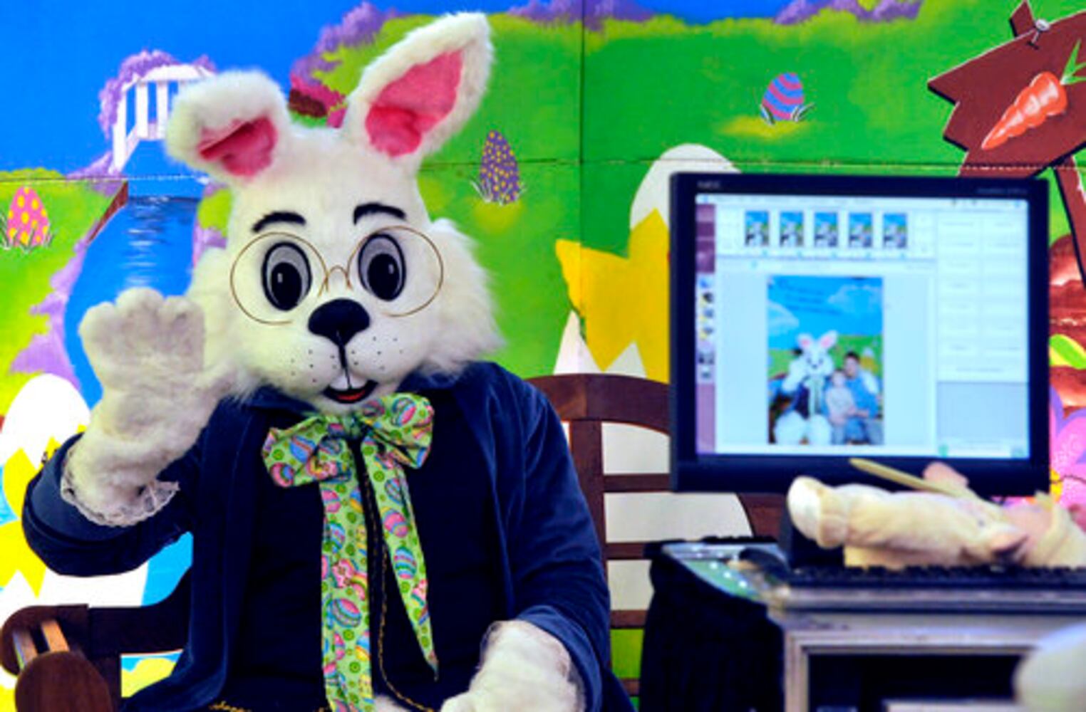 Easter Bunny visits mall