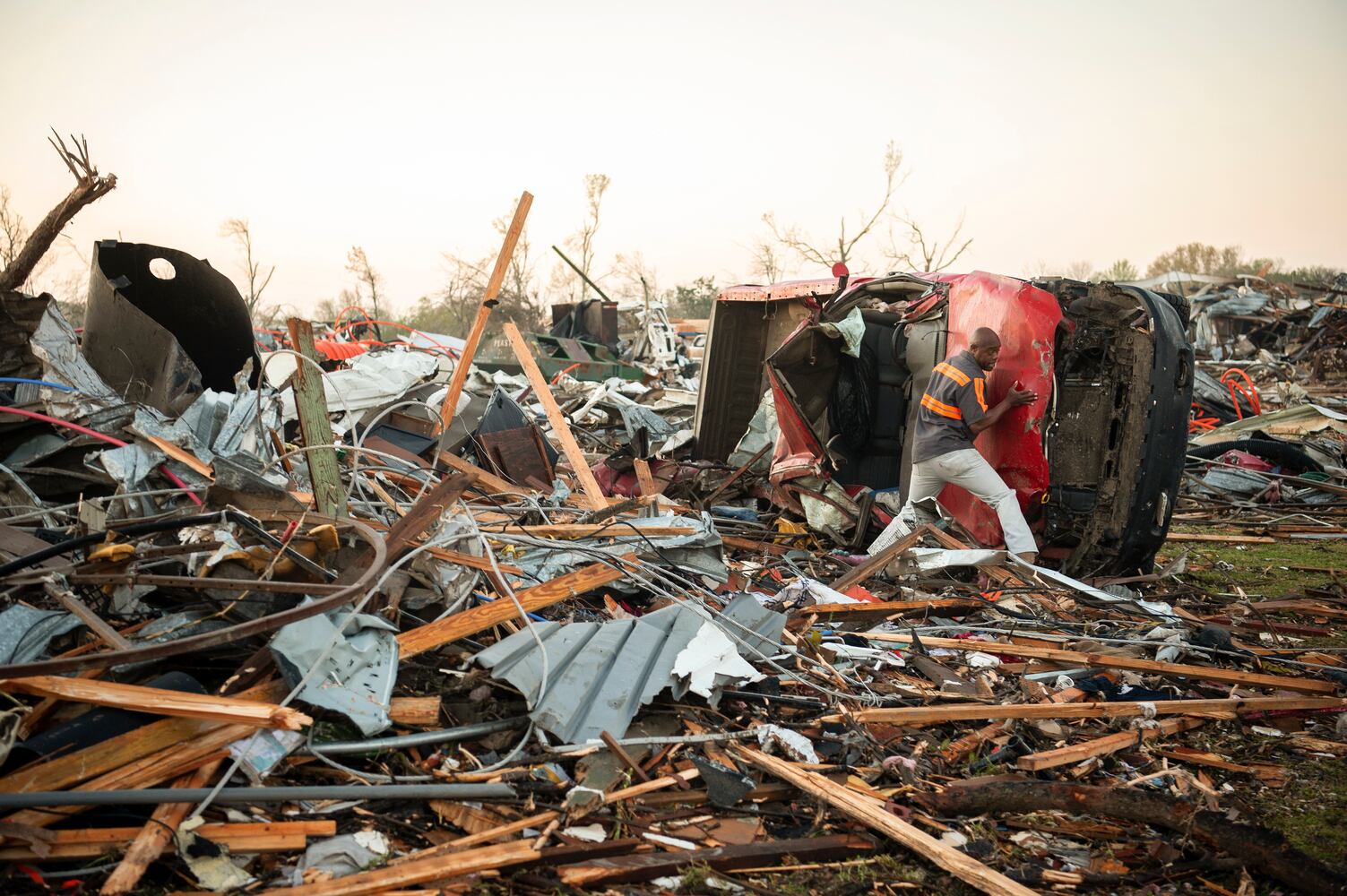 Extensive storm damage in Rolling Fork, Miss., where witnesses said the main commercial strip had been devastated and the National Weather Service confirmed that a tornado had touched down, on March 25, 2023. (Rory Doyle /The New York Times)