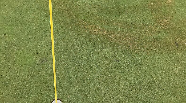 Golf flag. JEFF GUERINI/STAFF