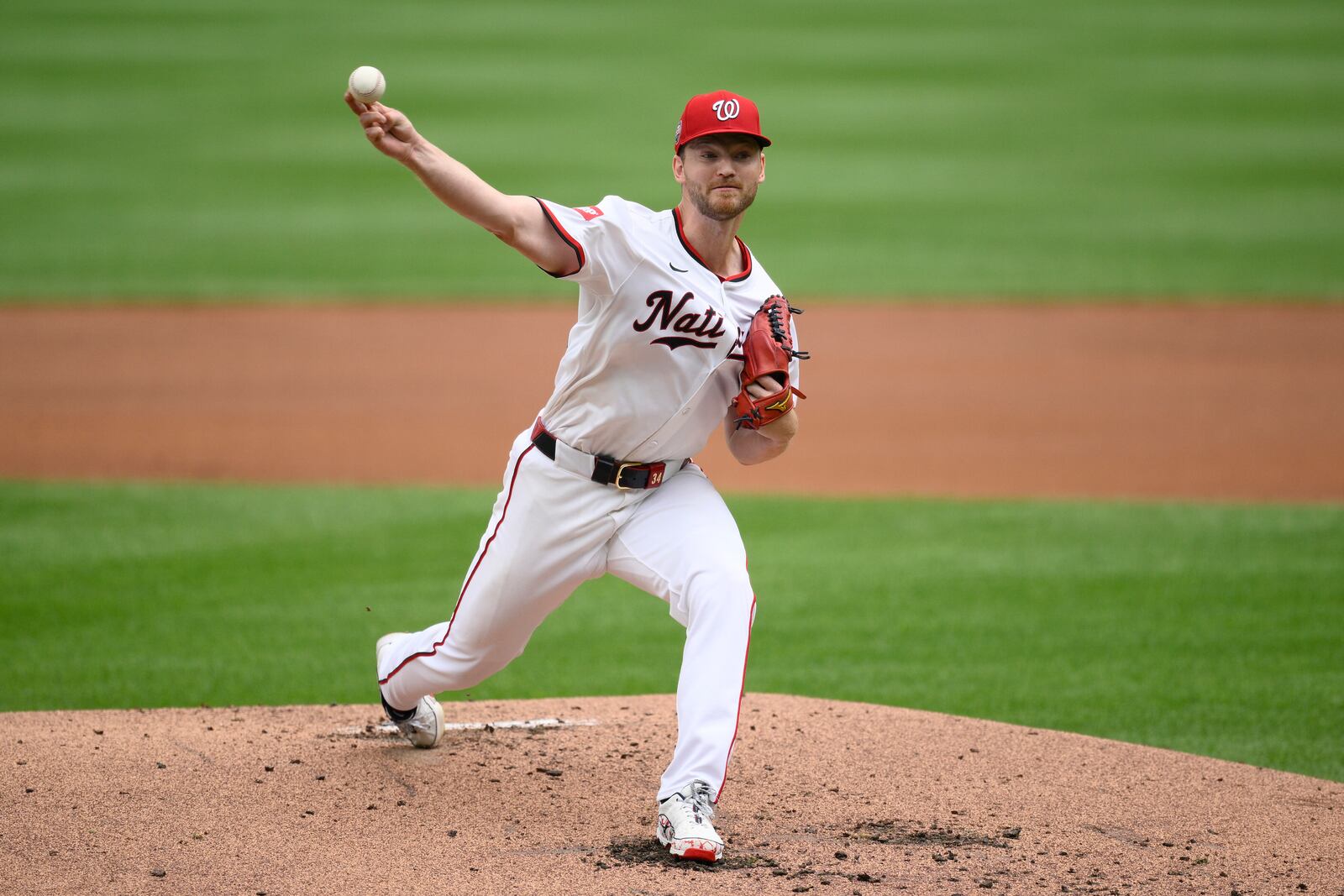 Washington Nationals starting pitcher Michael Soroka throws during the second inning of a baseball game against the Cincinnati Reds, Wednesday, July 23, 2025, in Washington. (AP Photo/Nick Wass)