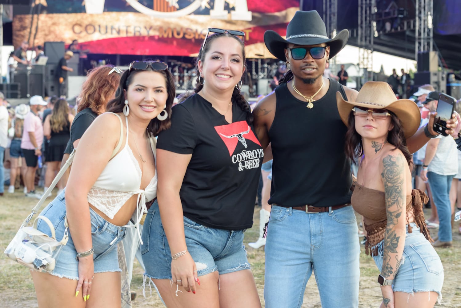PHOTOS: Carrie Underwood & Shaboozey at the 2025 Voices of America Country Music Fest