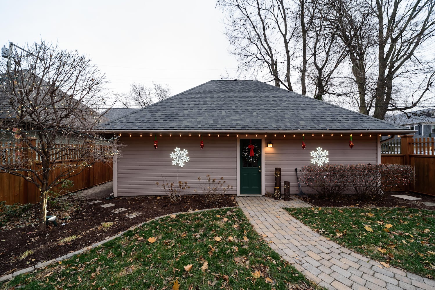 PHOTOS: 2025 McPherson Town Holiday Home Tour