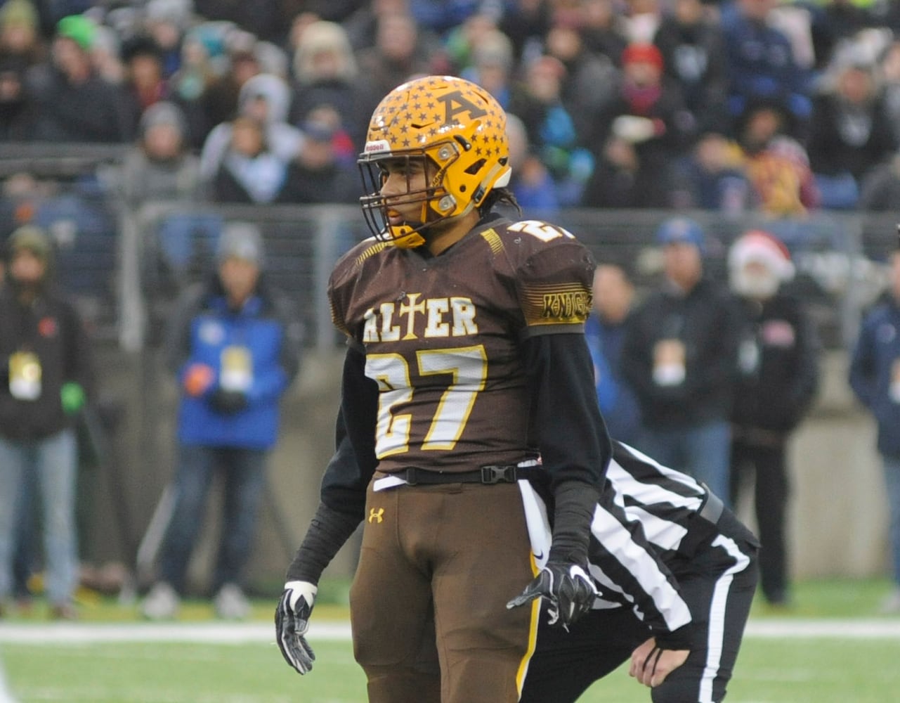 PHOTOS: Alter vs. Chagrin Falls Kenston, football state final