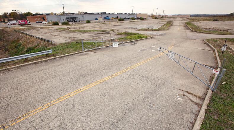 Centerville approved the preliminary development plans for a $25 million apartment complex in Centerville. The area has been unused for a decade. TY GREENLEES / STAFF