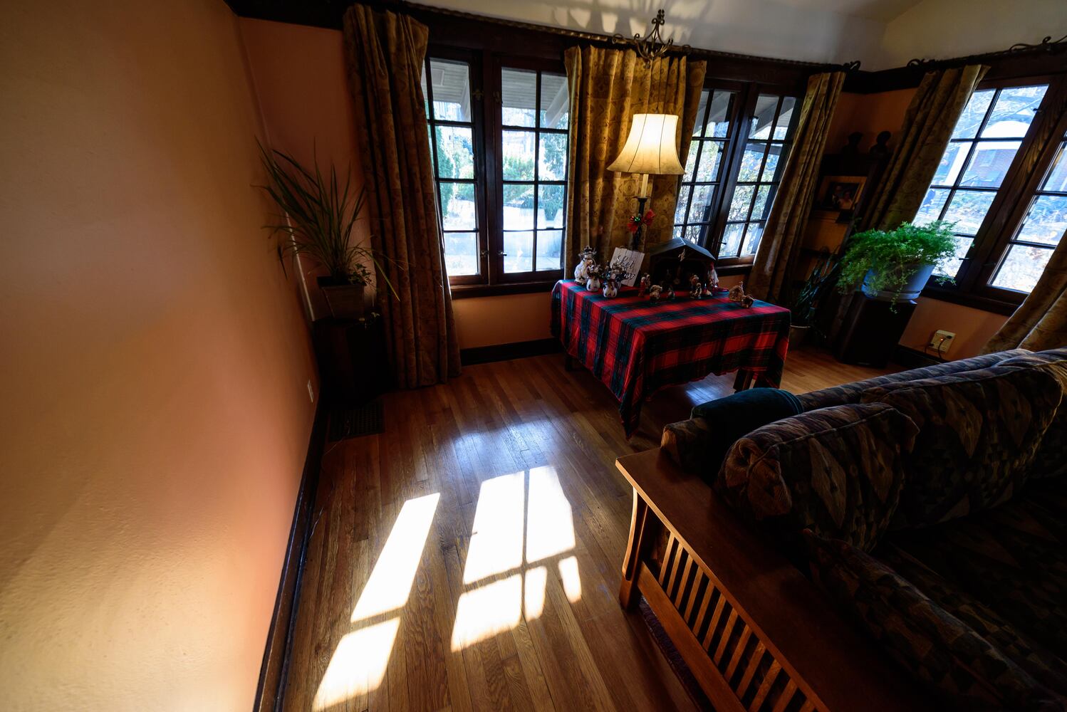 PHOTOS: The Oakwood Historical Society’s Third Annual Holiday Home Tour