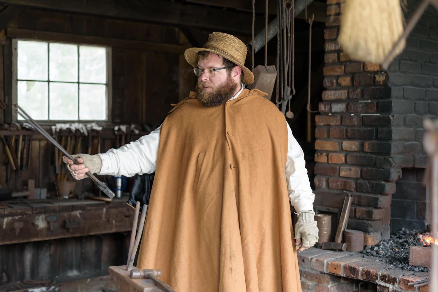 PHOTOS: 2025 Christmas on the Farm at Carriage Hill MetroPark