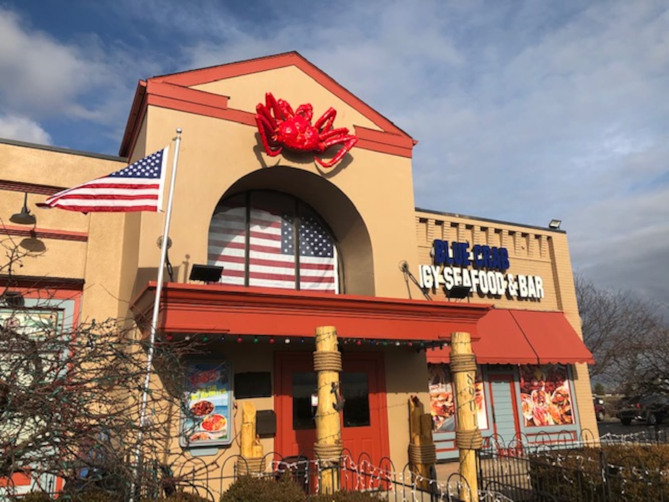 PHOTOS: Sneak peek inside Blue Crab Juicy Seafood restaurant behind the Dayton Mall