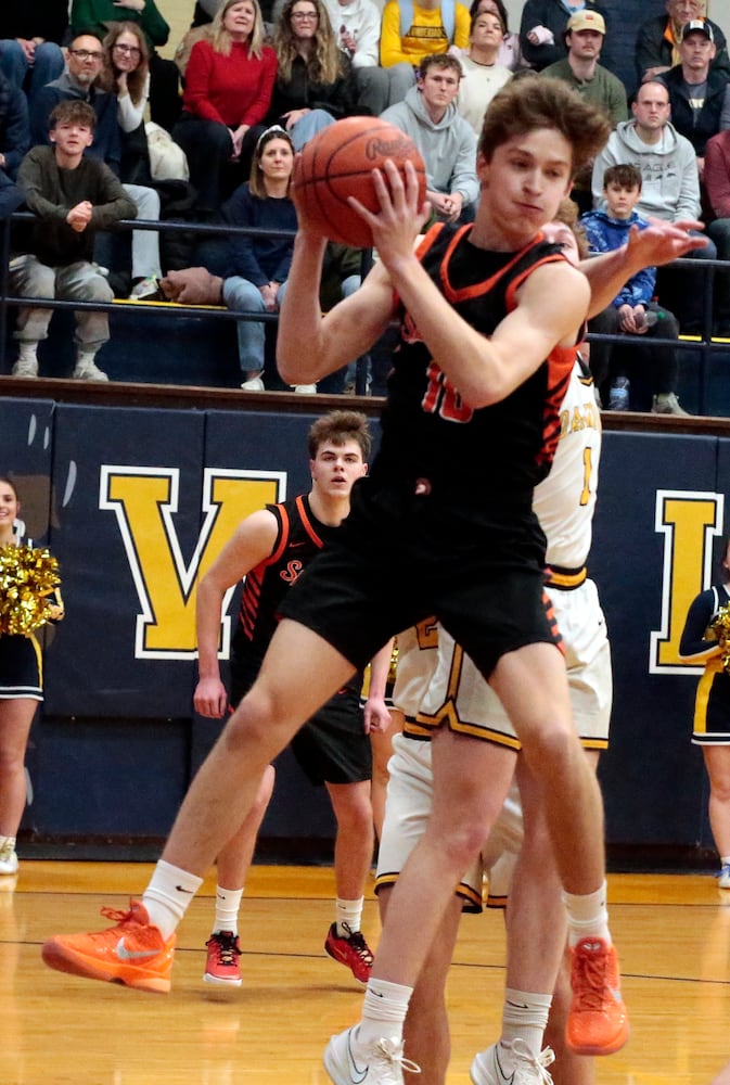 Waynesville Oakwood basketball