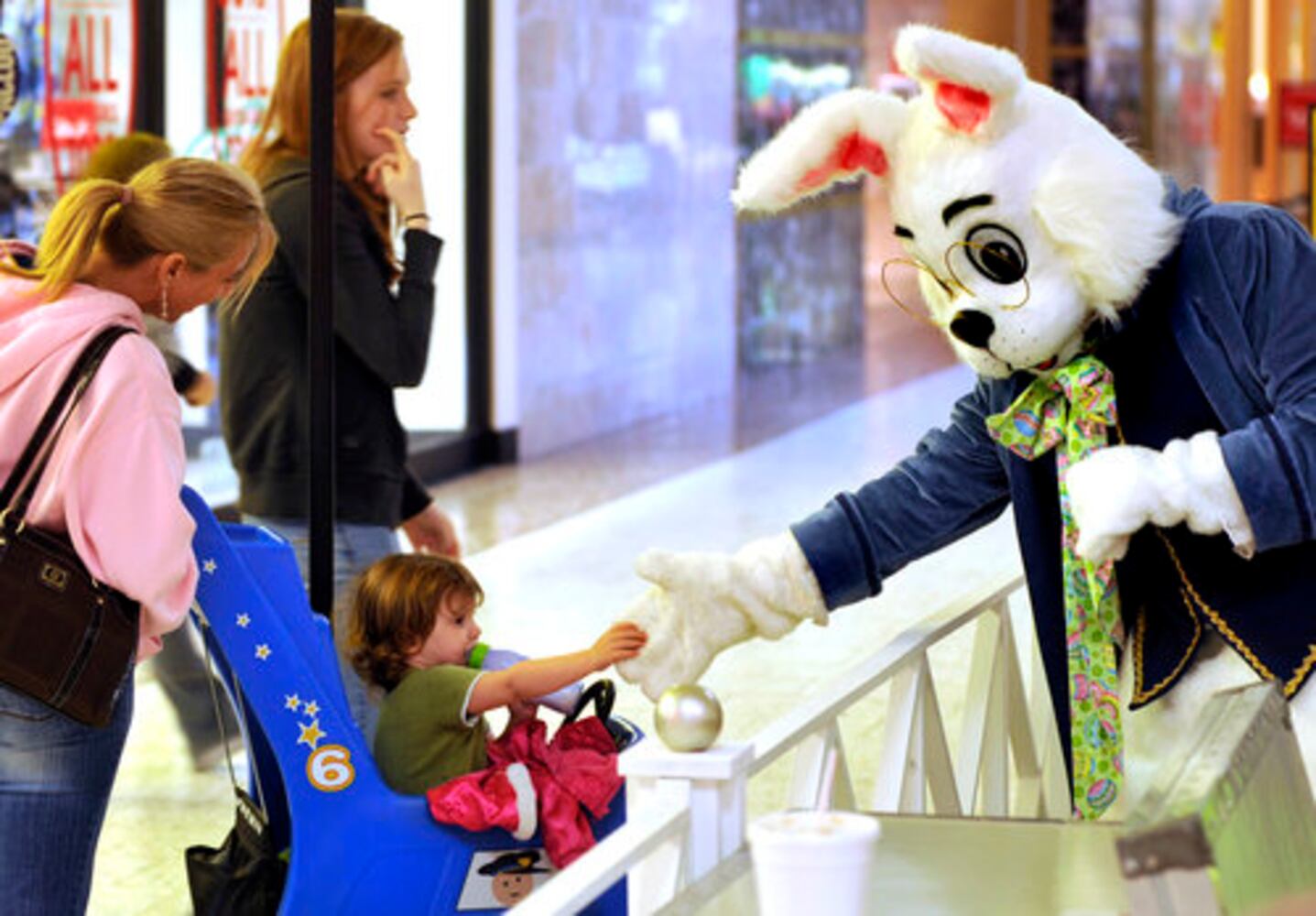 Easter Bunny visits mall