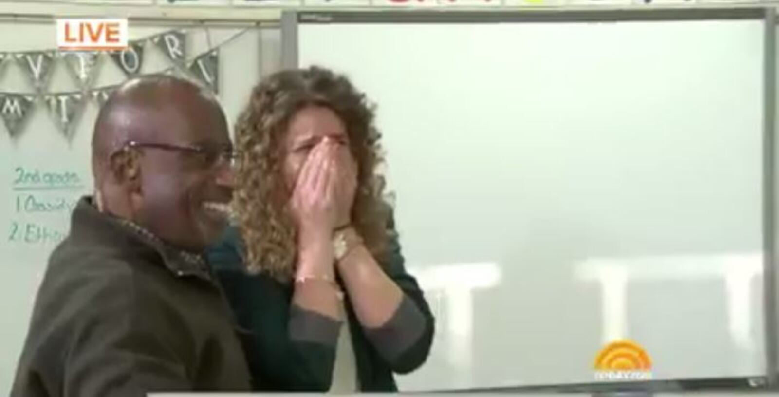 Al Roker from NBC's Today visited 
Cherry Hill Primary School in Washington Courthouse to help Christopher Vestal of Wilmington proposal to his girlfriend Kimberly Gepfrey.