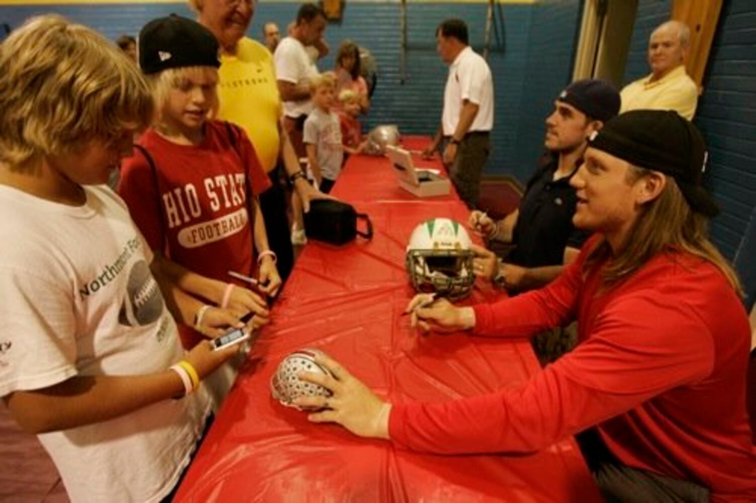 A.J. Hawk holds fundraiser