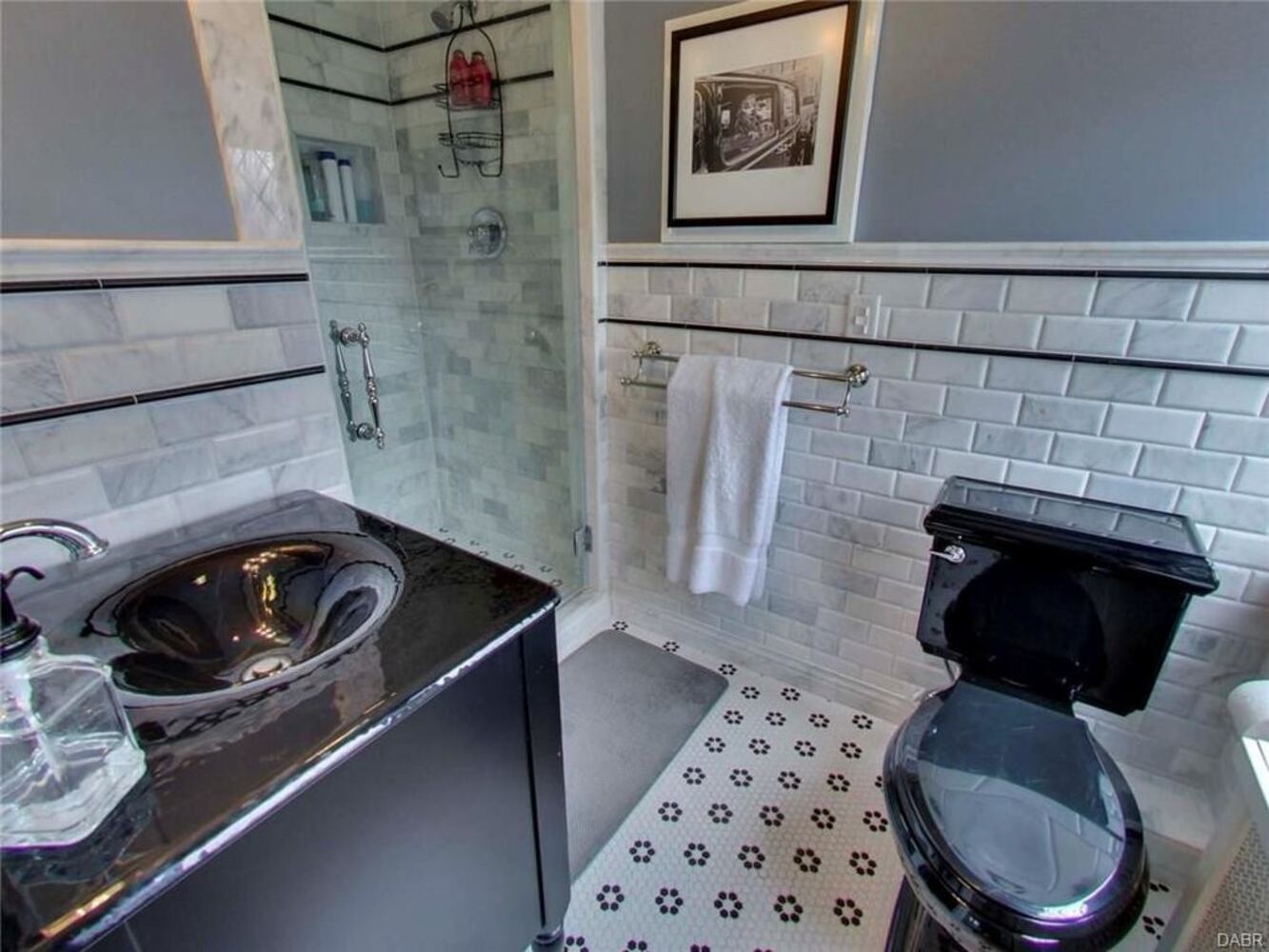 Check out this AMAZING Oakwood home