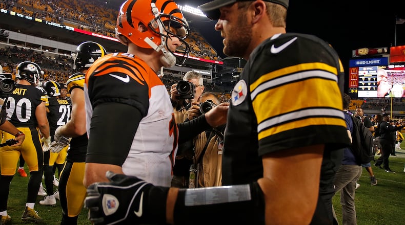 PITTSBURGH, PA - OCTOBER 22: Ben Roethlisberger #7 of the Pittsburgh Steelers shakes hands with Andy Dalton #14 of the Cincinnati Bengals at the conclusion of the Pittsburgh Steelers 29-14 win over the Cincinnati Bengals at Heinz Field on October 22, 2017 in Pittsburgh, Pennsylvania. (Photo by Justin K. Aller/Getty Images)
