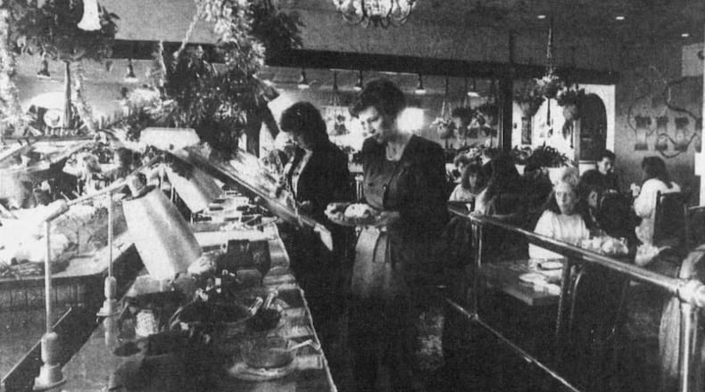 The lunch buffet at Chi-Chi's was a popular attraction in 1991. The restaurant was located near the Dayton Mall at 2925 Miamisburg-Centerville Road in Miami Twp. (DAYTON DAILY NEWS ARCHIVES).