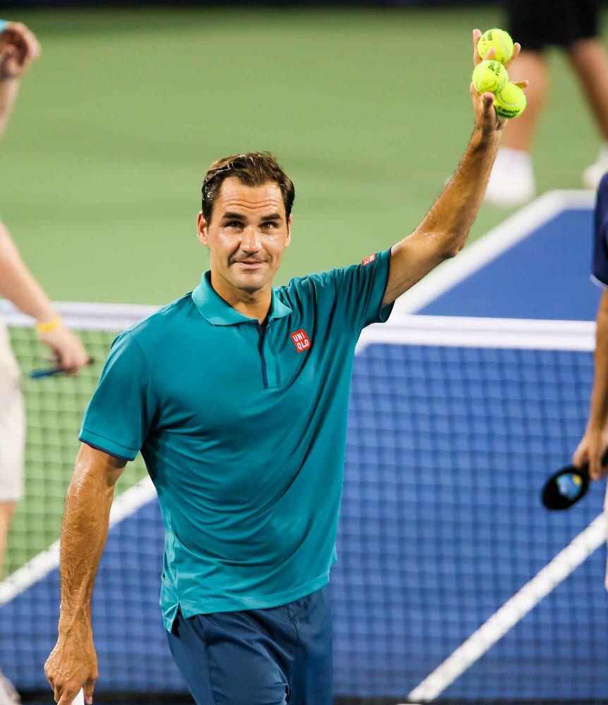 PHOTOS Roger Federer continues winning ways in Cincy