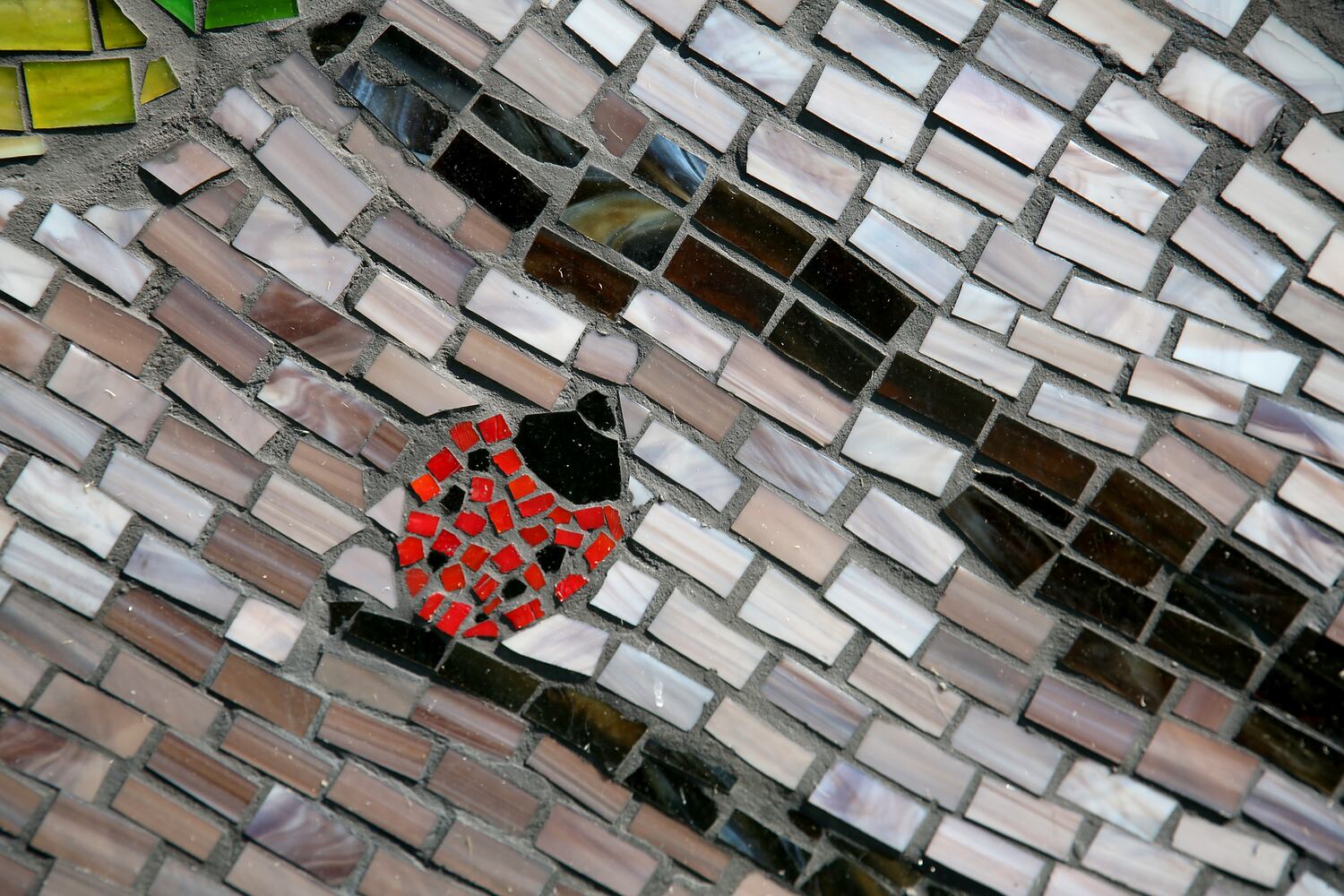 PHOTOS: Thousands of pieces of glass tell a story of living through the pandemic