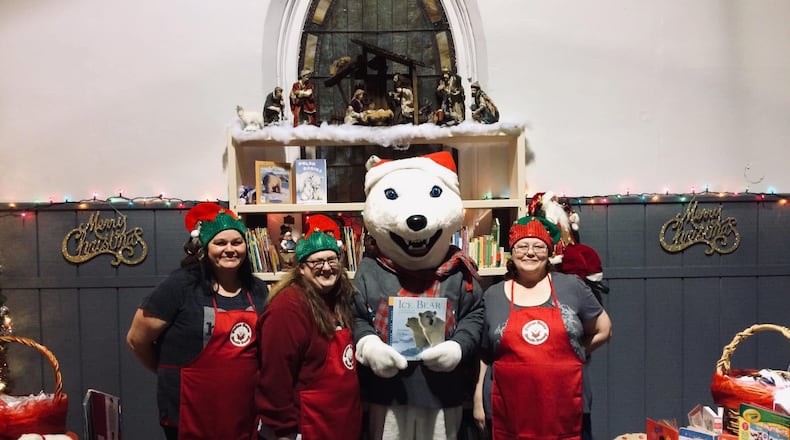 Polar Bear Book Swap is a grassroots initiative dedicated to putting books directly into the hands of children and families. Pictured (left to right) :Emma Sauerland , Nicole Lowe, “Bruno” The Northridge Polar Bear school mascot and Erica Woodburn.
CONTRIBUTED
CONTRIBUTED