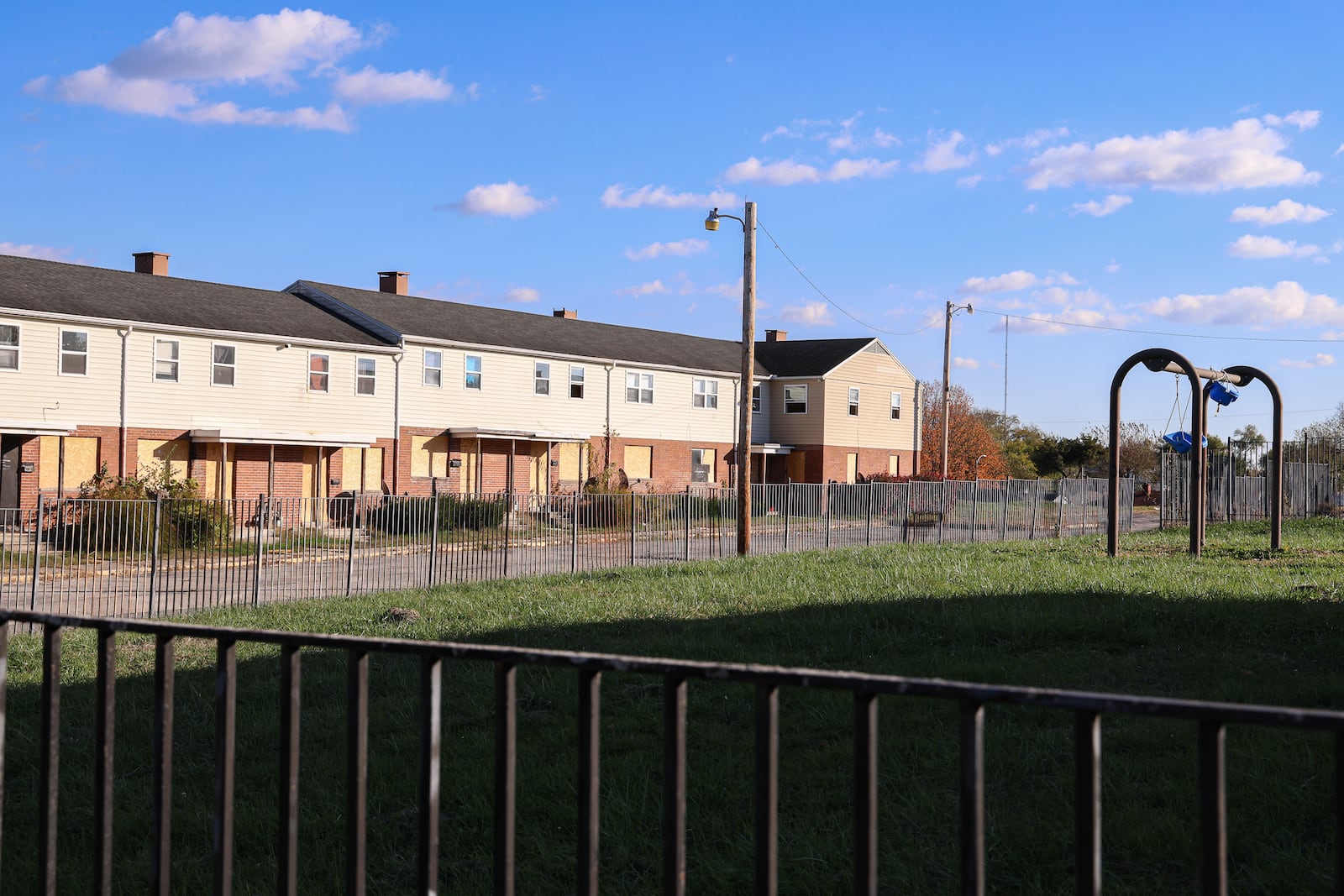 The Bancroft Apartments in West Dayton have been boarded up after losing a Section 8 housing assistance contract with the U.S. Department of Housing and Urban Development. BRYANT BILLING/STAFF