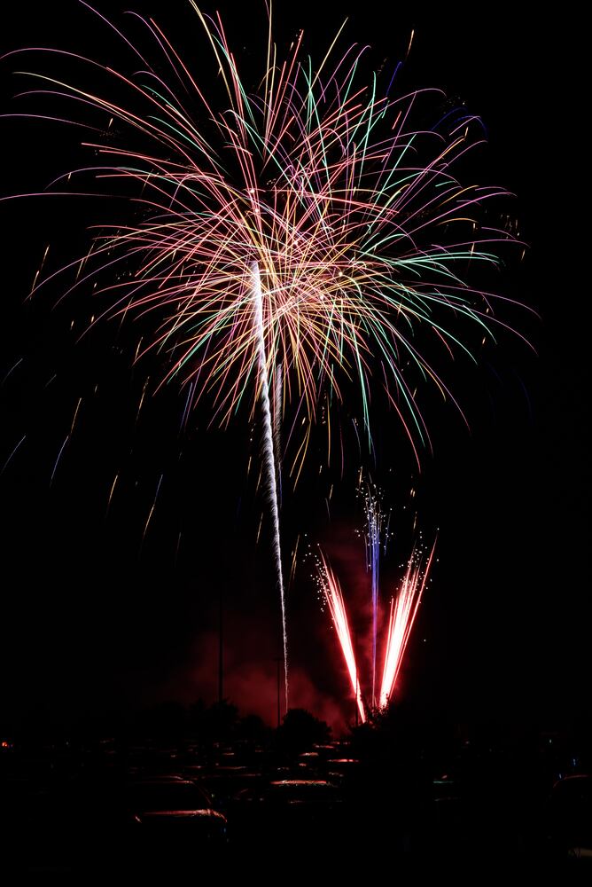 PHOTOS: Gorgeous fireworks light up the sky in Beavercreek