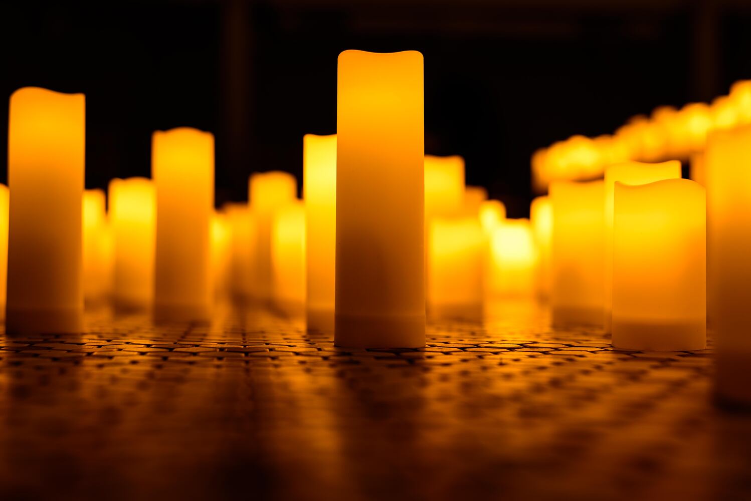 PHOTOS: Candlelight Dayton Holiday Special at the Dayton Arcade