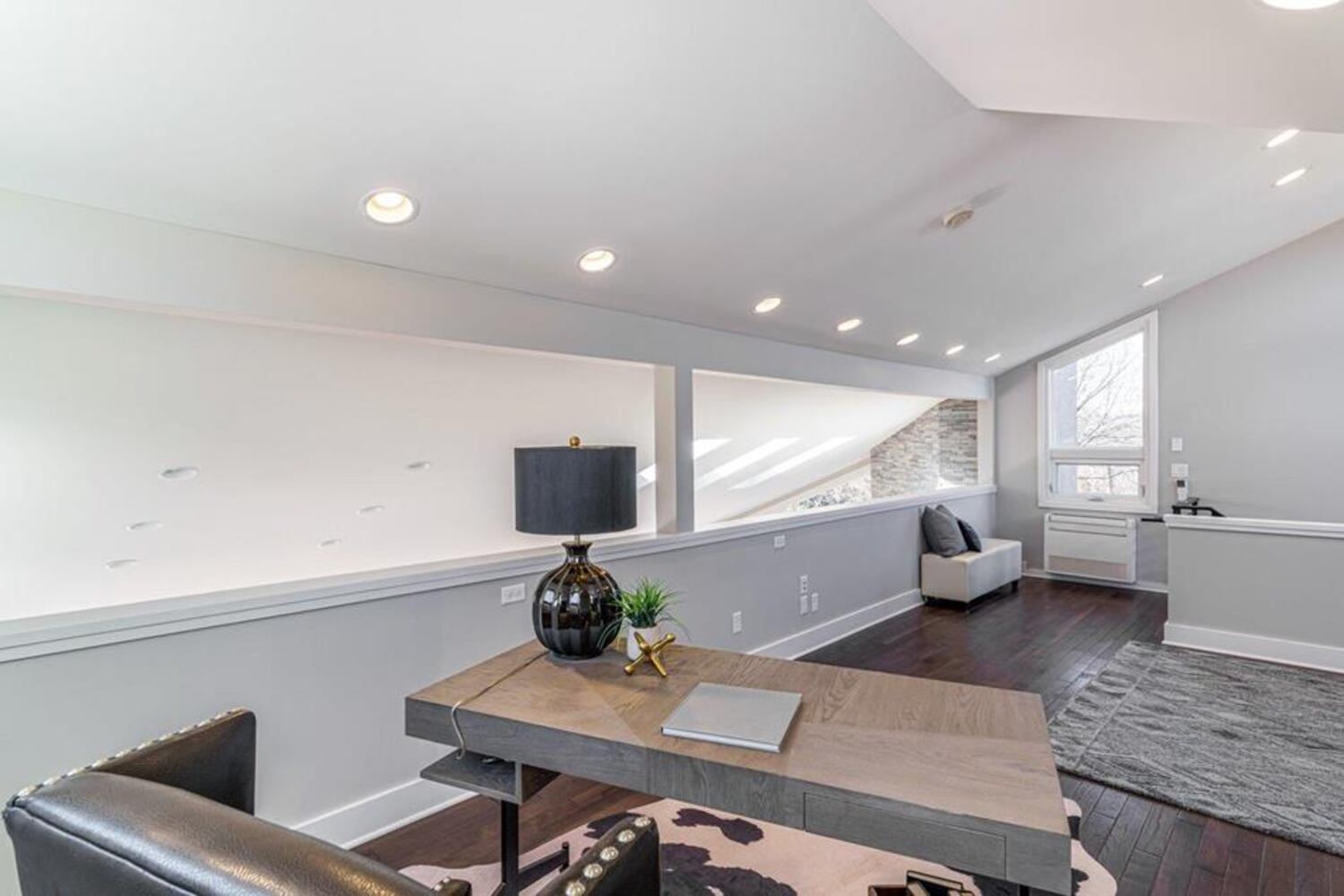 PHOTOS: Luxury home owned by restaurant owner Jeff Ruby on market
