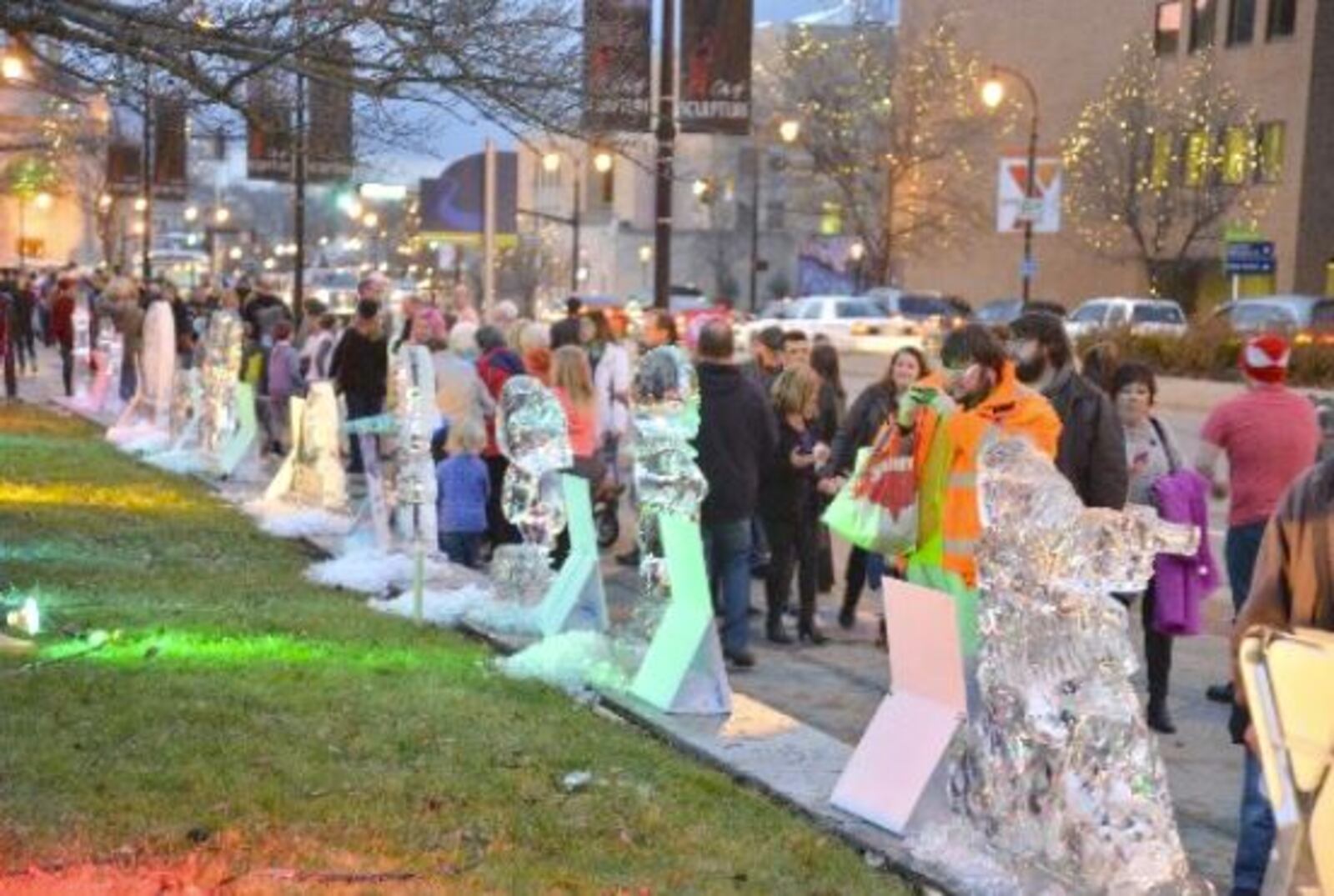 Presented by Kettering Health Network, IceFest 2019 will return to downtown Hamilton on Fri., Jan. 18 and Sat., Jan. 19. This year s theme, Game Night will focus on board games, video games, classic arcades, sports and more. CONTRIBUTED