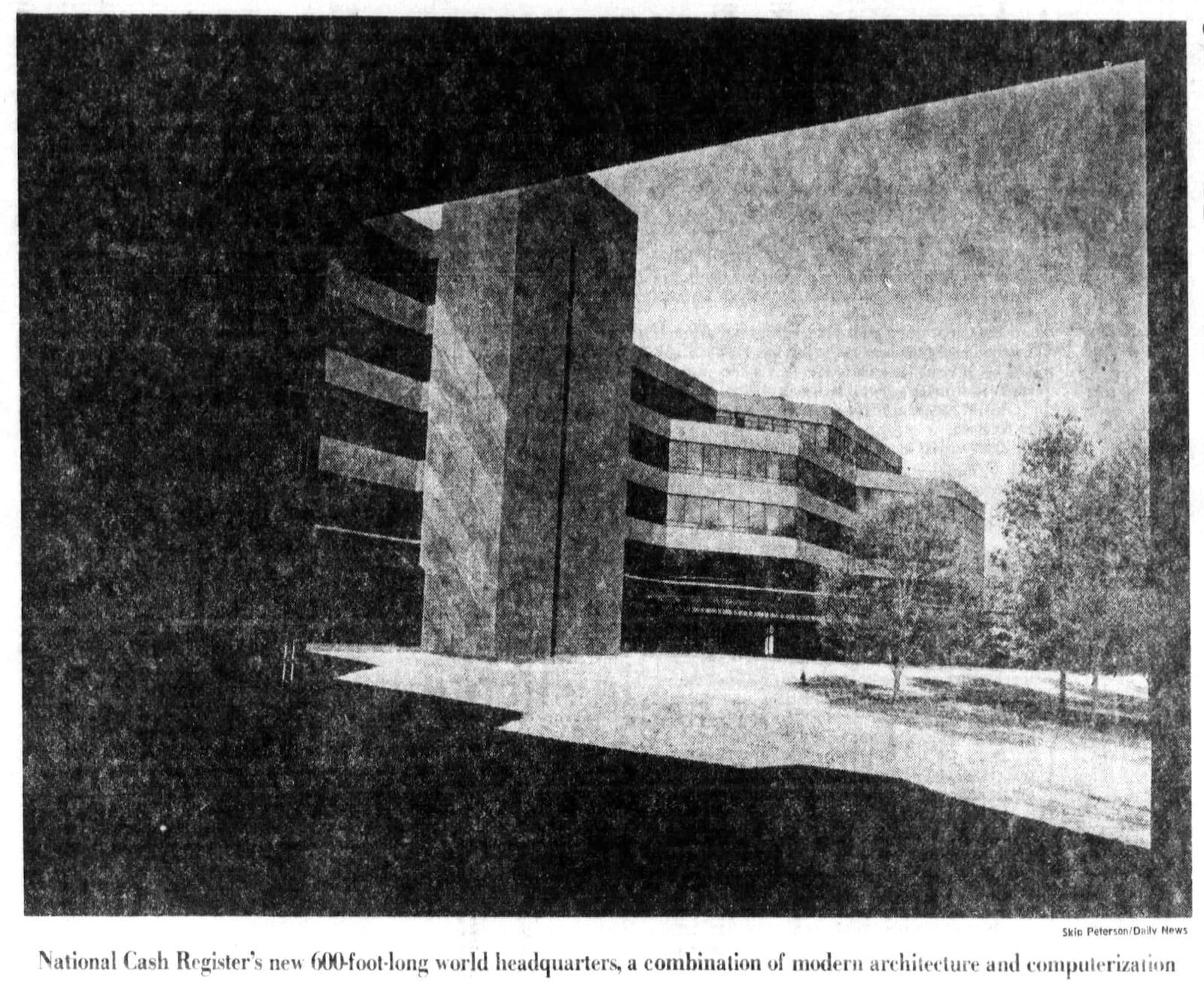 NCR Corp. announced in 1976 that it would eliminate 380 additional factory jobs in Dayton, leaving only 800. DAYTON DAILY NEWS ARCHIVES