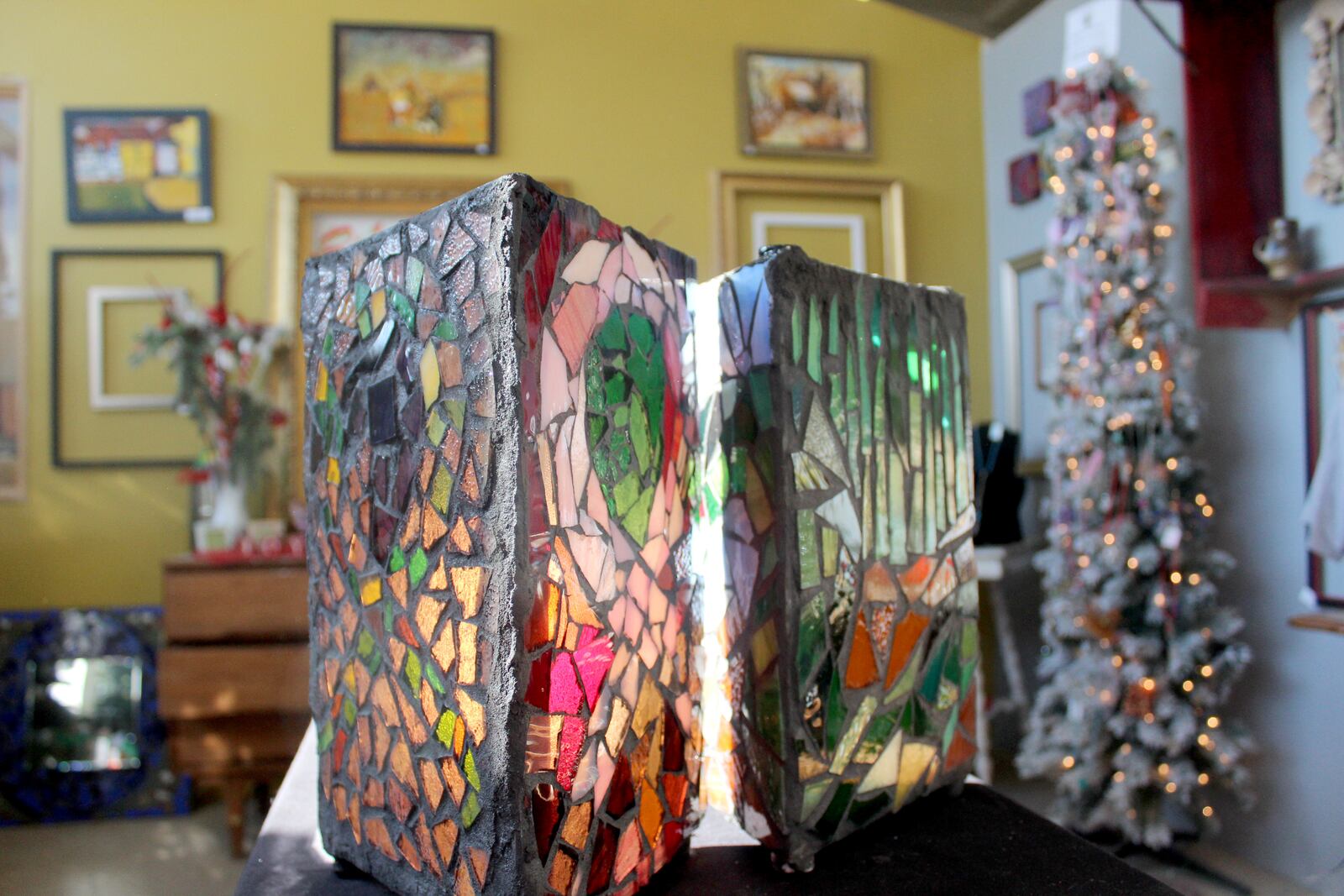 For Small Business Saturday 2016, K12 & Tejas,  341 S Jefferson St.,  will feature gift bags and paint buckets containing gift cards, paint supplies and other goodies, mosaic lanterns and other handmade gifts in its gift shop.